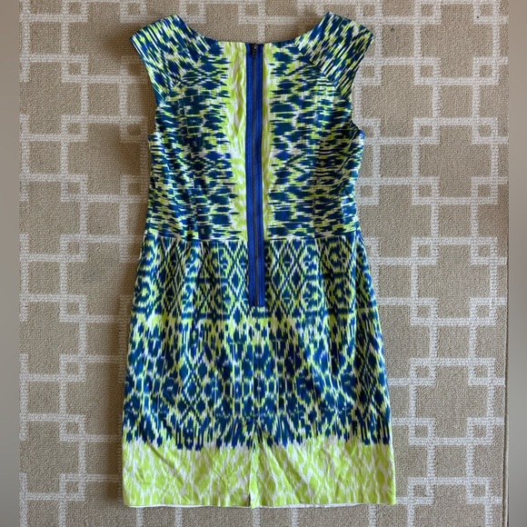 Adrianna Papell Sleeveless Midi Sheath Dress Blue Lime Green Ikat Print Size 14 - Picture 3 of 9